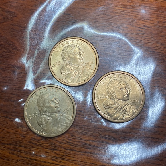 3 one dollar Sacagawea coins - Picture 2 of 3
